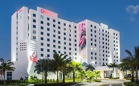 Homewood Suites By Hilton Miami Dolphin Mall